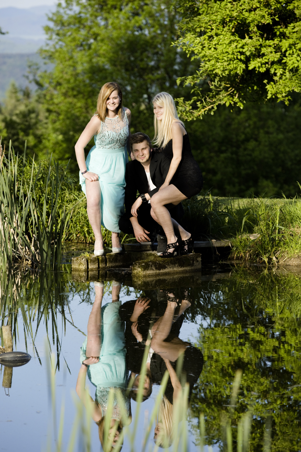 outdoorfotografie-see-fotoshooting-junge-leute